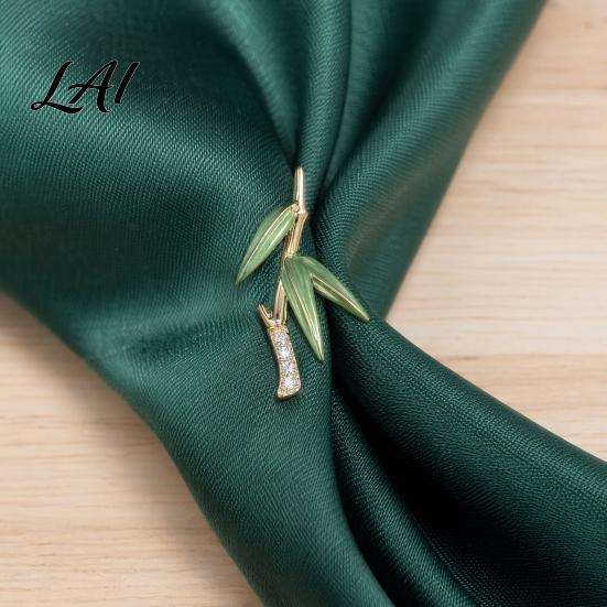 Enamel Leaf Brooch Pin for Women Three-Dimensional Green Bamboo Shape with Bag Accessory Leaves Outfit Badge Necklines Scarves Bags Cardigan