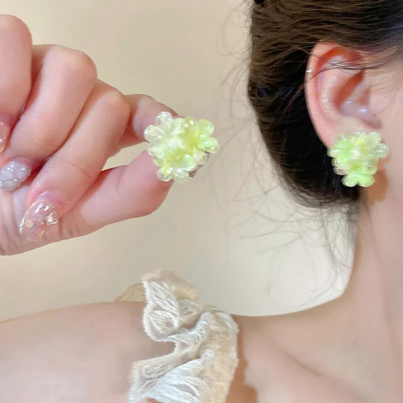 Embroidered Ball Flower Stud Earrings with Contrasting Resin for Stylish Women; Sweet Fashion Ear Jewelry