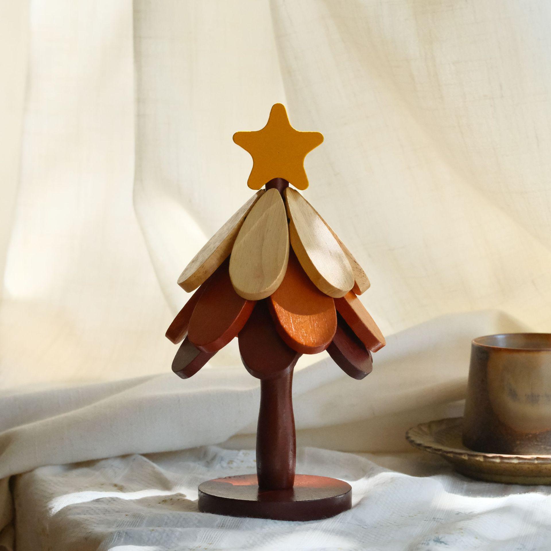 Christmas Tree Insulated Placemat: Solid Wood Dining Table Mat Anti-Scald Heat Pad, Tree Coaster, and Table Ornament