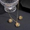 18K echtvergoldeter Zirkon Hohlblumen Anhänger Schlüsselbein Kette Halskette