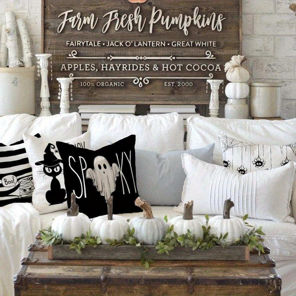 Home Decor Spooky Cat and Halloween-themed Pillow Covers Pattern Cushion Cover Suitable for Sofa Bedroom Car Pillow Cover