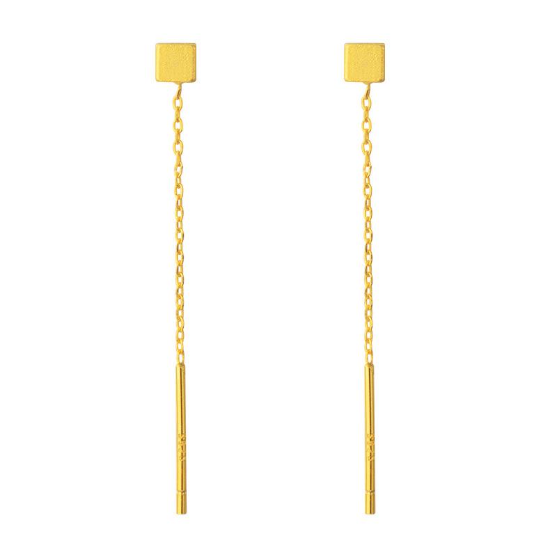 Gu Maoning, Three-Dimensional Square Geometric Earrings, Simple Plain Ear Chain, Temperament Brushed Small Square Earphone.