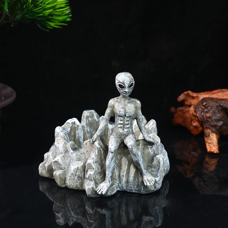 New Halloween Creative Popular Alien Iceberg Ashtray Resin Craftsmanship Home Furnishings