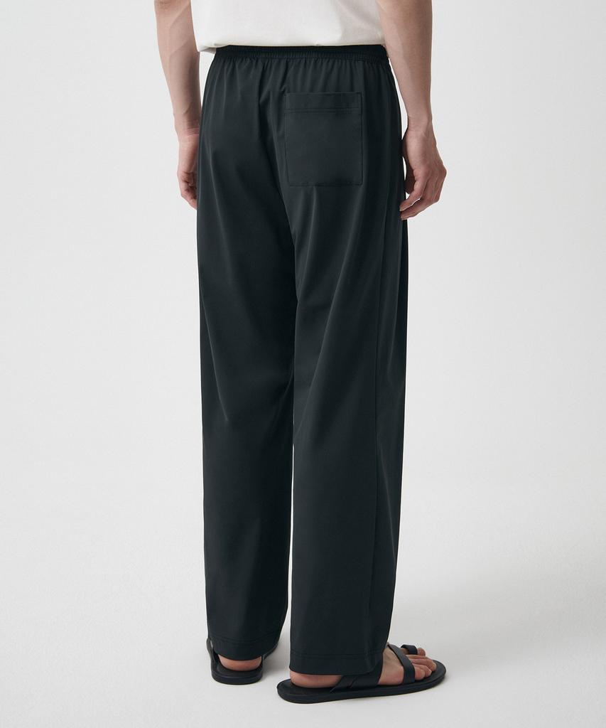 Musinsa Standard Cooling Deep Tuck Wide Elastic Waist Pants [Dark Gray]