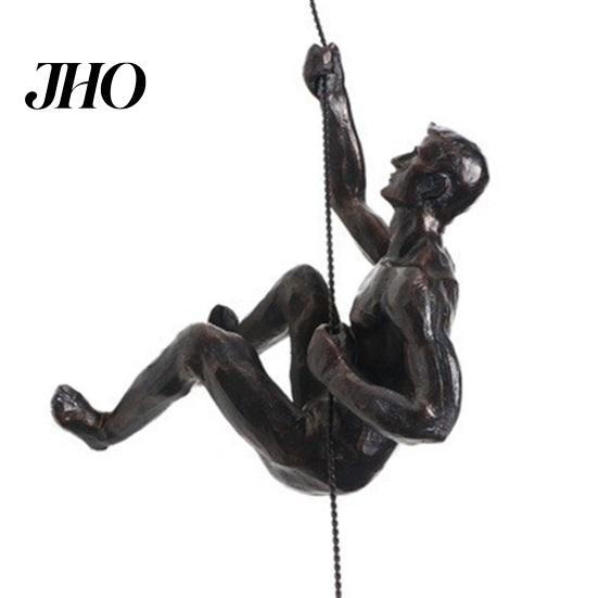 Rock Climber Statue Artistic Realistic Appearance Delicate Craft Wall Retro American Resin Pendant Ornament