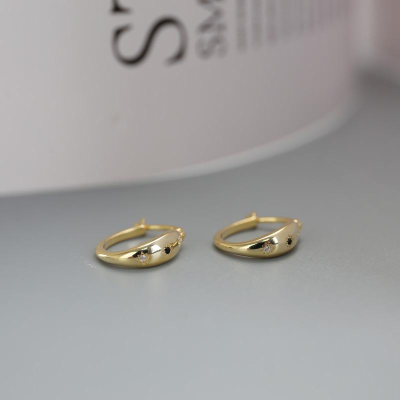 

Серьги-пуговицы в виде восьмиконечной звезды в гонконгском стиле для женщин, серьги в холодном стиле, новые модные серьги