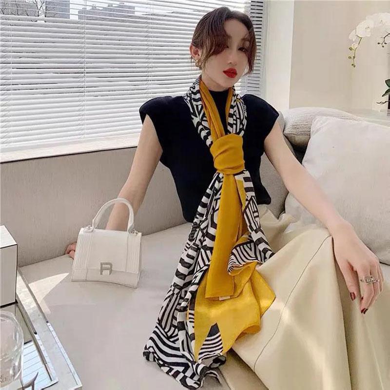 Podzimní a zimní Bavlněný a plátěný šátek Nadměrný korejský styl Divoký módní šátek Šátek na dvojí použití