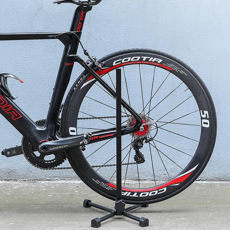 Universeller, flexibler Fahrrad-Display, Dreifach-Radnaben-Reparaturständer