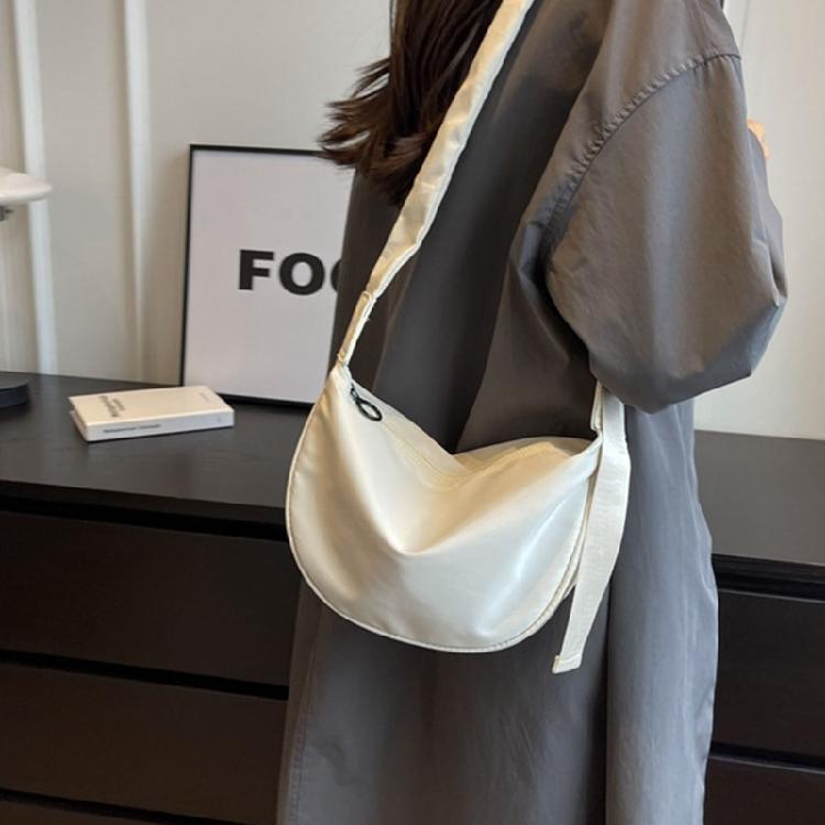 2023 NEW Crescent Bags Shoulder Bags for Girl Women Carrying Purse Underarm Bag