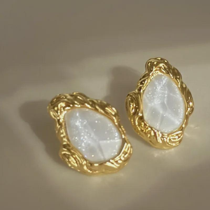 

Серьги из смолы Summer Fairy French Retro Sparkle - легкая роскошь, высококачественный нишевый дизайн для женщин