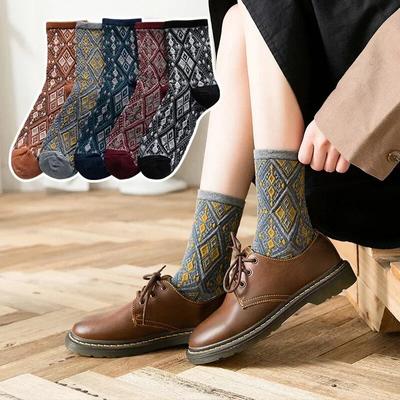 Woman Plaid Cotton Socks Students Vintage Streetwear Crew Socks Fashion Embroidery Ethnic Harajuku Retro Long Socks Women Sox