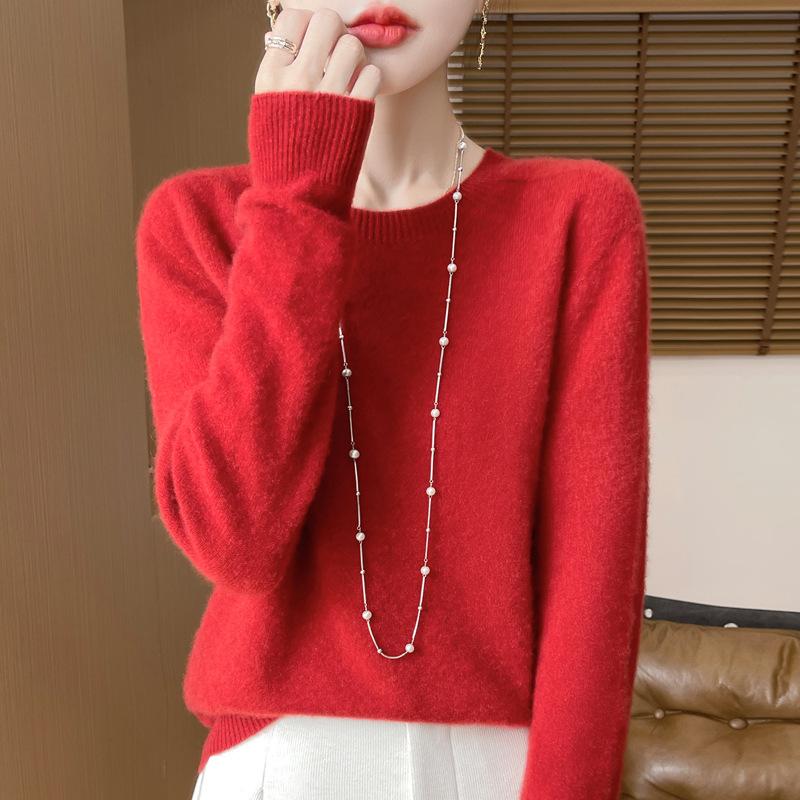 Women's Round Neck Sweater Pullover Sweater Autumn and Winter Warm Temperament Top
