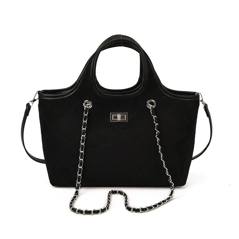 

2025 Autumn/Winter Women s Diamond Pattern Chain Crossbody & Shoulder Bag - High-End Niche Design чёрный