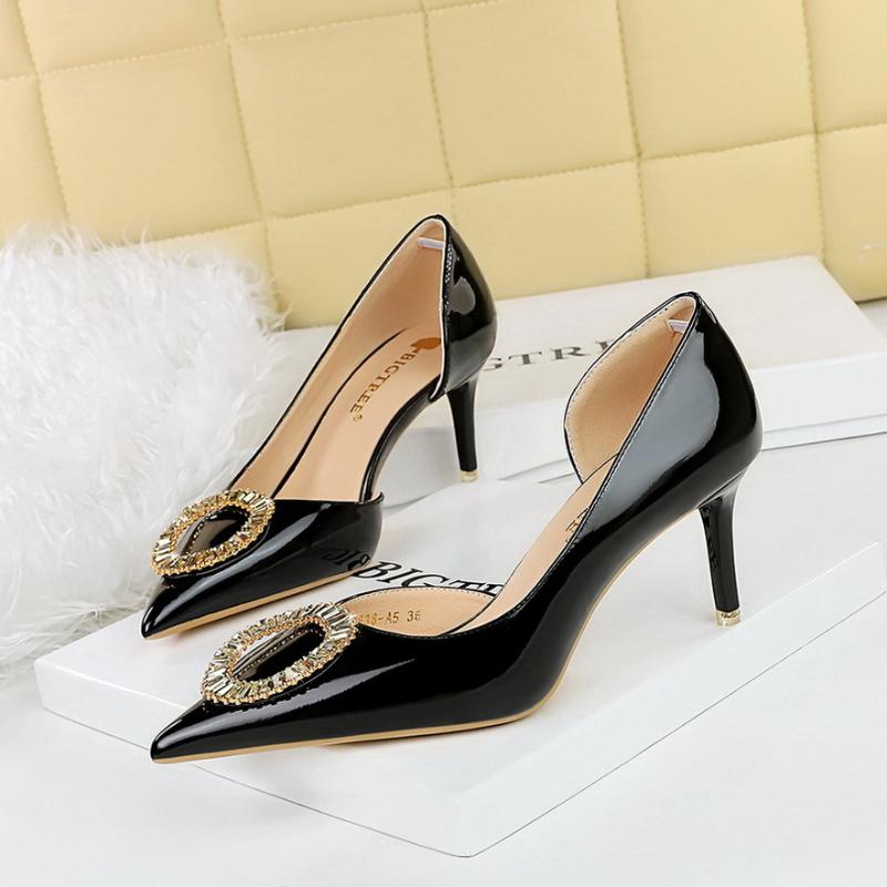 Banquet Women's Shoes High Heels Shallow Mouth Pointed Toe Side Hollow Patent Leather Metal Round Rhinestone Buckle Single Shoes