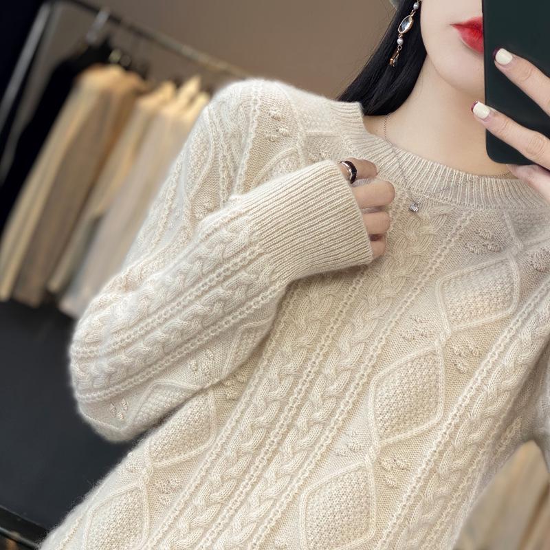 Women's Round Neck Knit Sweater - Cozy Autumn/Winter Pullover Wool Base Layer Top