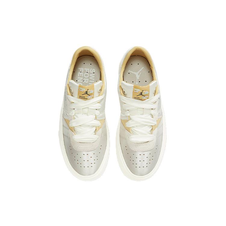 New JORDAN Series.02 'Dear Future Phantom' Women's DV1495-001