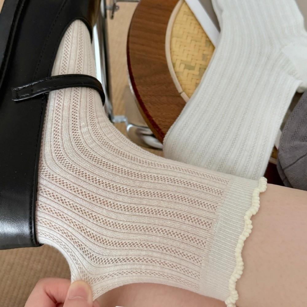 Spitze Netz Mid-Tube Socken Aushöhlen Rüschen Baumwollsocken Süße Lolita Socken Prinzessinnenstil