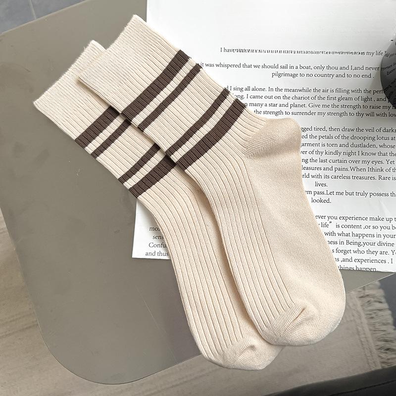 

Mid-calf Women s Striped Socks, Simple and Casual Sporty Style, Fashionable and Versatile, Soft Cotton Socks for Autumn and Winter 1 pair
