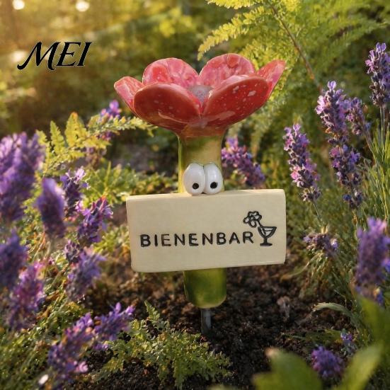 Bee Waterer Station Flower Shaped Insect Water Feeder Stake, Resin Garden Drinker with Soil Insertable Metal Ground Spike, Weather-Resistant