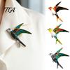 Vintage Clothing Accessory Swallow Brooch Pin for Women, Enamel Oil Dripping Bird Lapel Suits Pin, Decorative Alloy Badge Coats Dresses Scarves