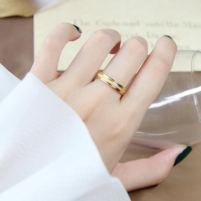 Japanese and Korean Fashionable Titanium Steel Anti-fading Ring for Women with Simple Inner Frosted Couple Temperament