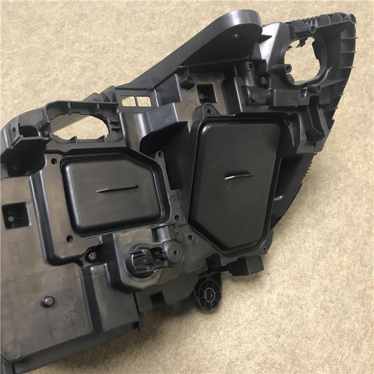 Qashqai 08-14 Headlight Back Shell: Black Plastic Lamp Holder Base