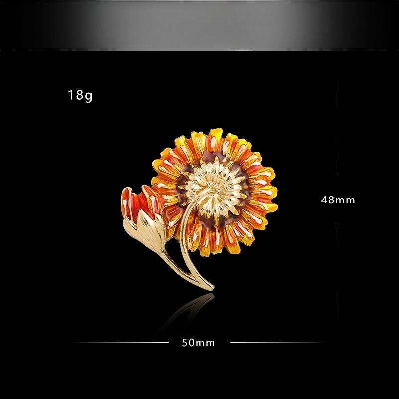 Yellow classic sunflower brooch, sunflower chest flower, floral brooch, women's versatile suit clothing brooch