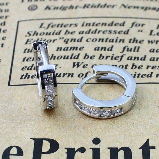 S925 Sterling Silver Sparkly Single Row Diamond Stud Earrings for Women