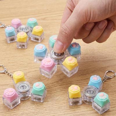 Cat Paw Spinner Keycap Keychain Led Light Keyboard Fidget Stress Relief Toy Soft Cute Keyring For Office Desk Anxiety Gift