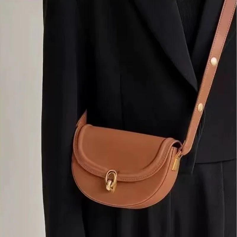 Saddle Crossbody Bags For Women  Trend Fashion Pu Leather Compact Shoulder Handbags And Purses Solid Vintage Bag Purses