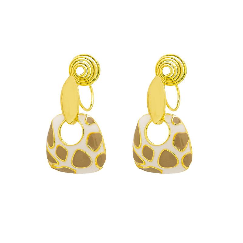 Geometric Women's Fashionable Mosquito Without Ear Piercings Ear Clips