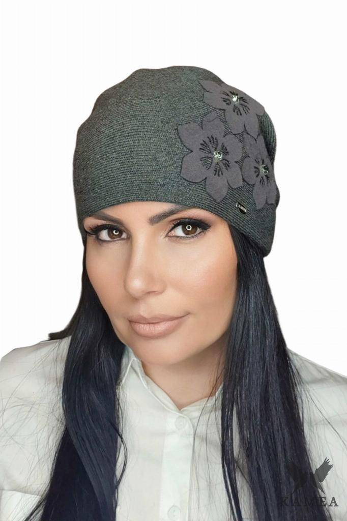 Teona Women' Cap in Graphite Color