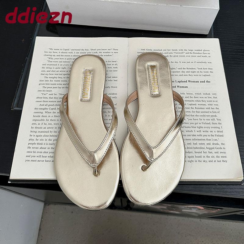 Fashion Summer Beach Female Flats Flip Flops Slides Slippers Shoes For Women Outdoor Fashion Round Toe Ladies Flats Slippers Shoes