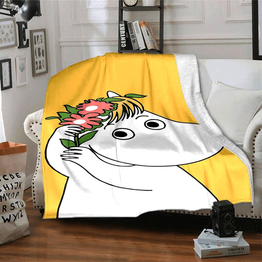 Moomin Temalı Baskılı Battaniye - Kanepe, Yatak, Seyahat ve Dış Mekan Kullanımı İçin Mükemmel | Makinede Yıkanabilir, Rahat ve Dayanıklı.