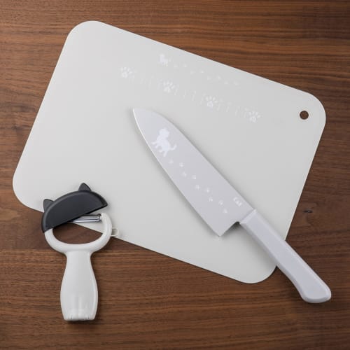 Kai Corporation Nyammy Cat Peeler with Hat-Shaped Cover, Warm Gray, DH2736