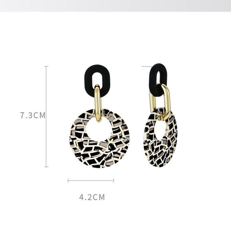 Lange Retro Svarte og Hvite Geometriske Øredobber, Kvinners Personlige Stil Øredobber, Overdådig Design med Små Ansiktsfremhevende Øredobber