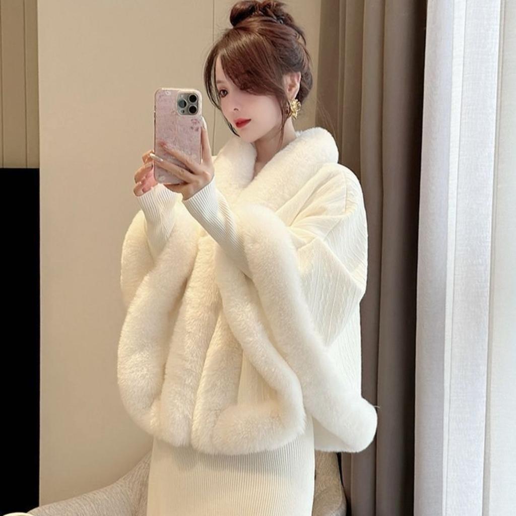 Plush and Thickened New Cape, Shawl, Qipao Temperament, High-end Autumn and Winter Warm Jacket, Plush