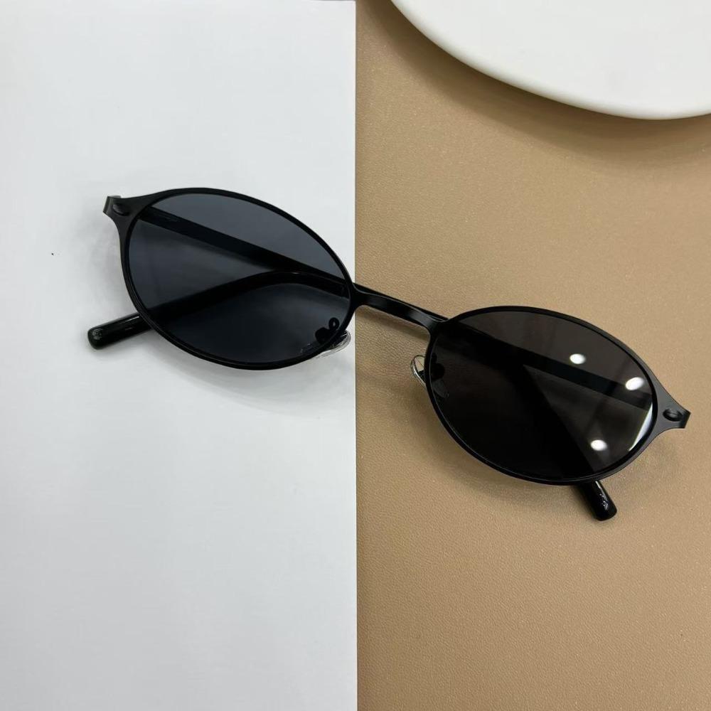 Retro Anti-blue Eyeglasses Spicy Girl Blocking Glasses Party Metal Oval Glasses  Lady
