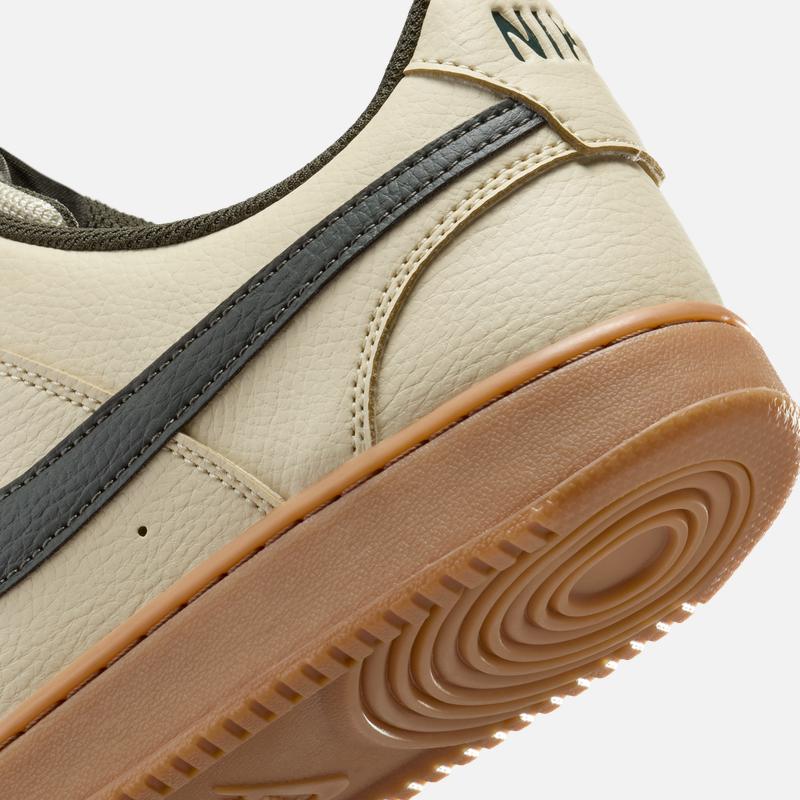 Nike NIKE COURT VISION LOW Men's Sports Shoes - HV4506