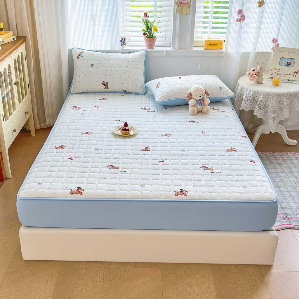 Single-piece Washed Cotton Mattress Universal in All Seasons 2026 New Padded Mattress Cover