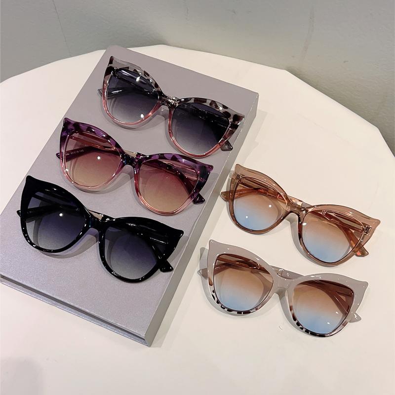 Cat Eye Sunglasses Women  New Fashion Vintage Multicolor Casual Sun Glasses Trendy Luxury Brand Design Decor Shades