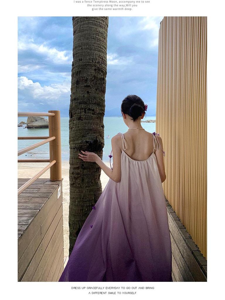 Stunning Gradient Floral Camisole Dress, Perfect for Beach Photoshoots and Vacation Travel