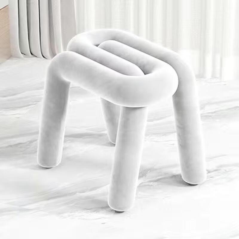 UOSU Nordic Makeup Stool Chair