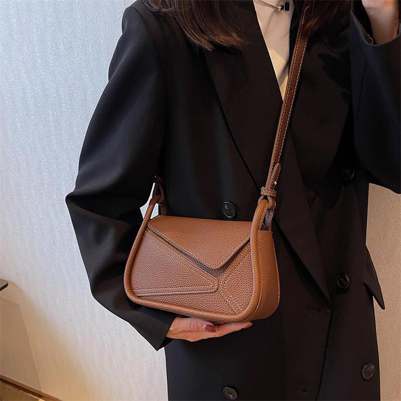 Ielgy Textured Shoulder Bag High-End Sense Cross-Body All-Match Small Square Bag