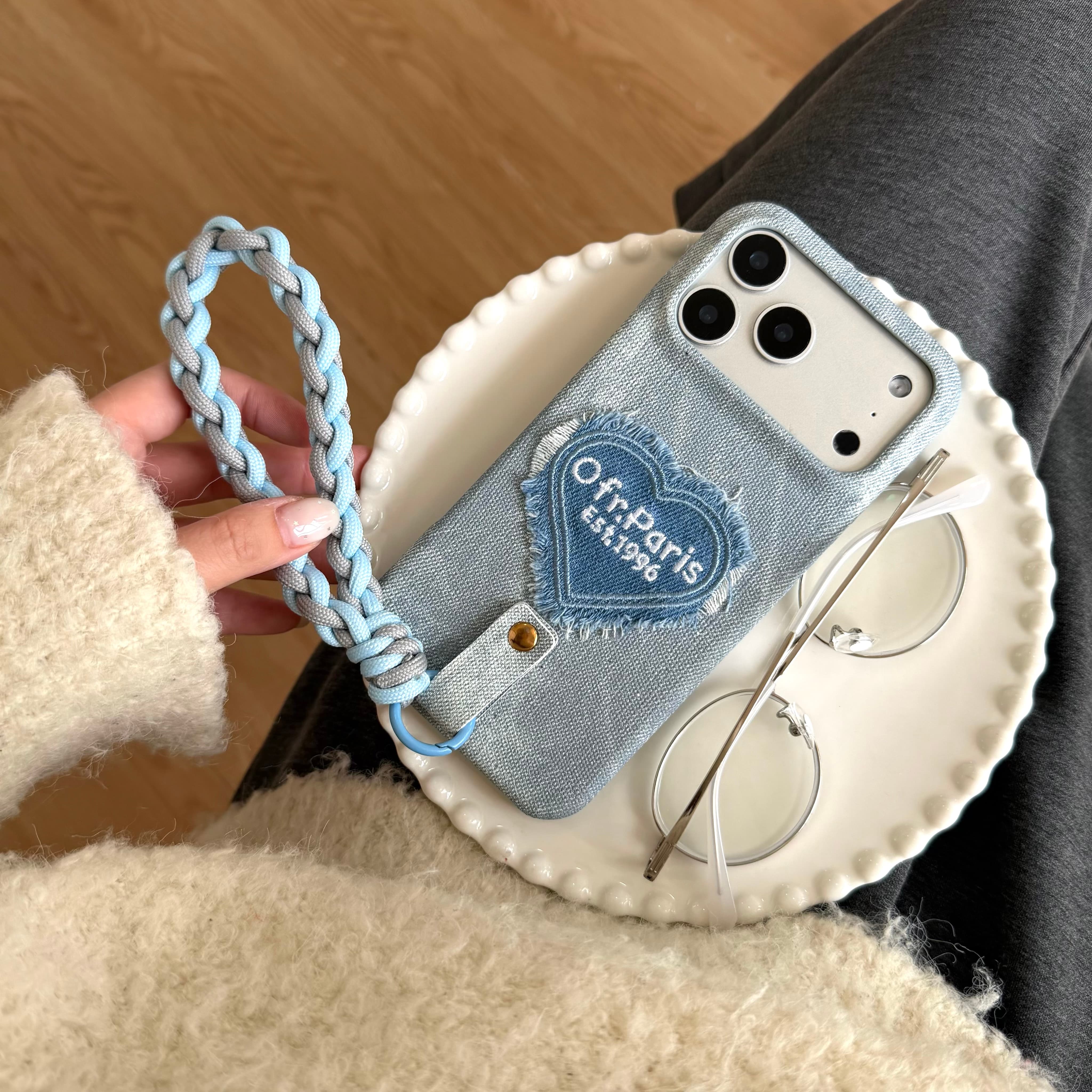 

Cowboy Love PU Leather Wrist Strap Phone Case for iPhone 17 Air 16 Pro 15 14 13 12 Pro Max Solid Color Protective Cover iPhone 16 Pro Max синій