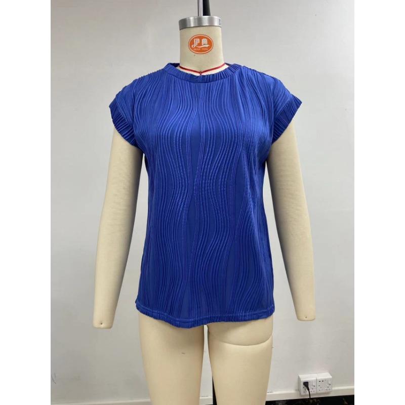 Round Neck Short Sleeved Textured T-shirt Top for Women