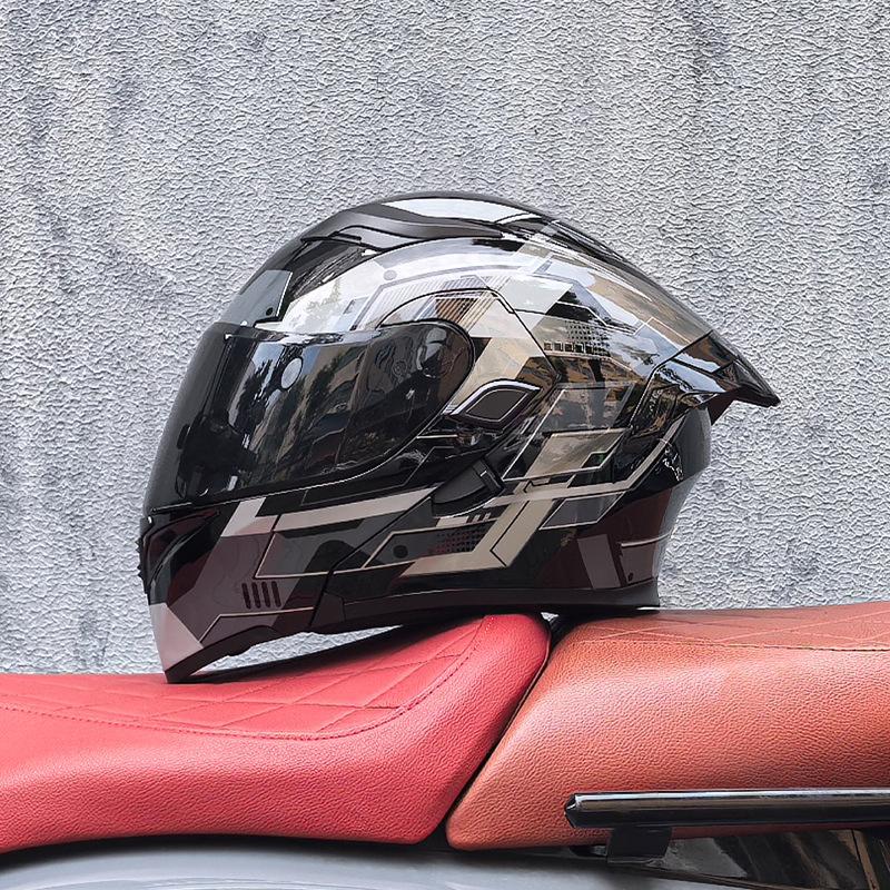 Motorcycle Helmet Peeling Helmet Double Lens Big Tail Locomotive Racing Helmet Running Helmet Men and Women Keep Warm In Winter