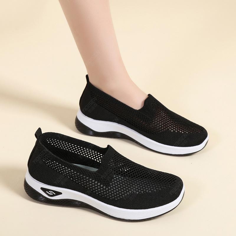 Old Beijing cloth shoes women's summer shallow mouth breathable one-pedal lazy shoes lightweight non-slip soft-soled mother casual sports shoes