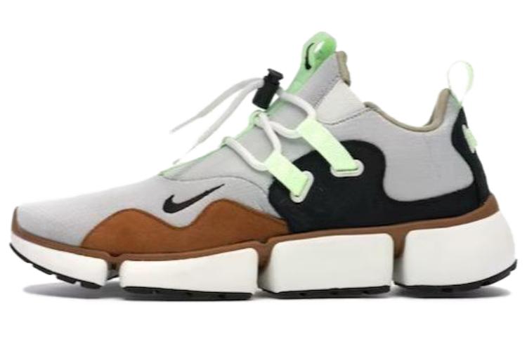 

Nike Pocket Knife Tawny 910571-201 42.5
