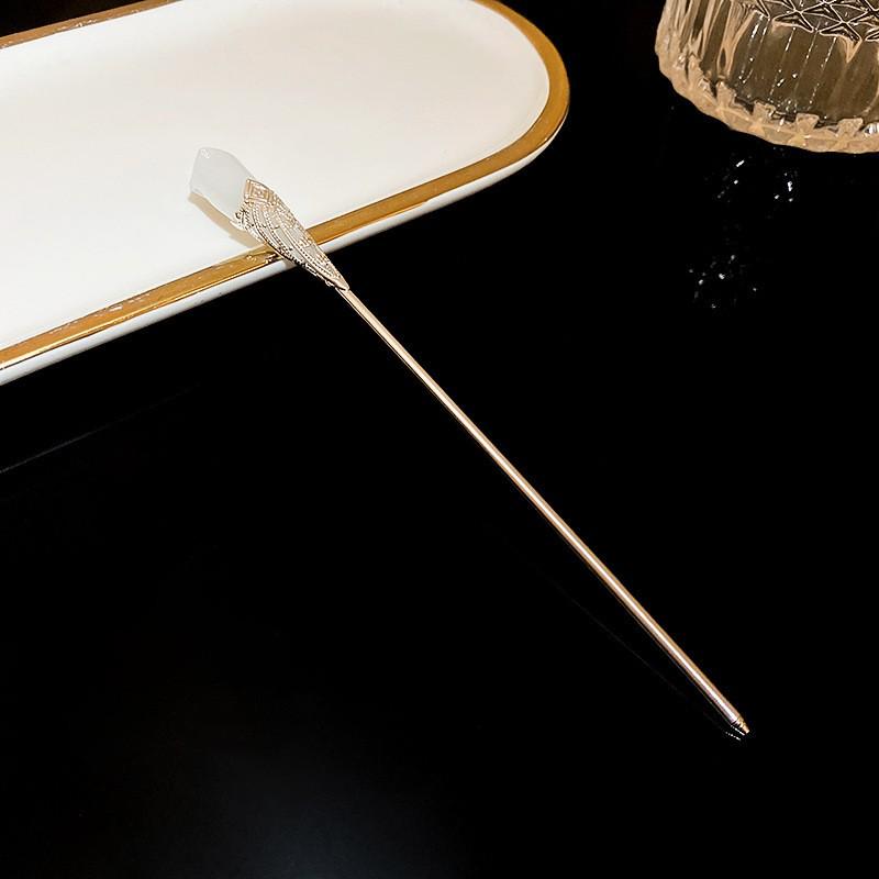 

Элегантная китайская заколка для волос в виде ветки с жемчужными цветами, обладающая литературным очарованием